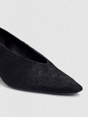 Calista Kitten Heel Pump