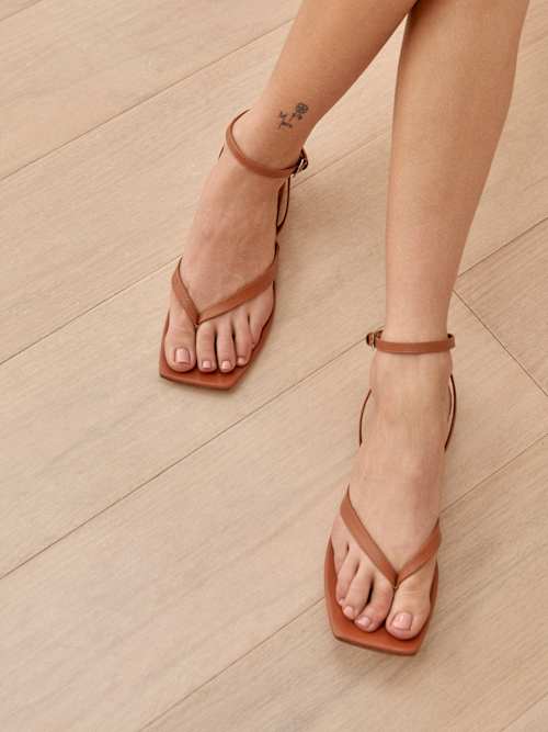 Maryam Thong Flat Sandal