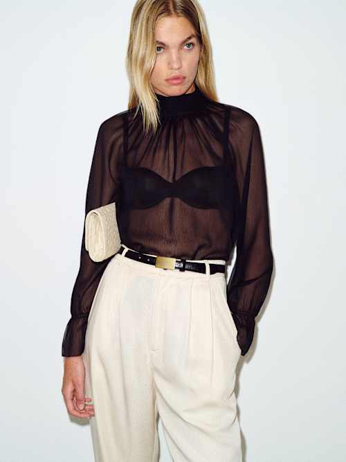 Izabel Top